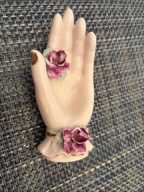Bone China Made in Japan Ring Holder Ceramic Hand w Gold Floral Bracelet PreOwne
